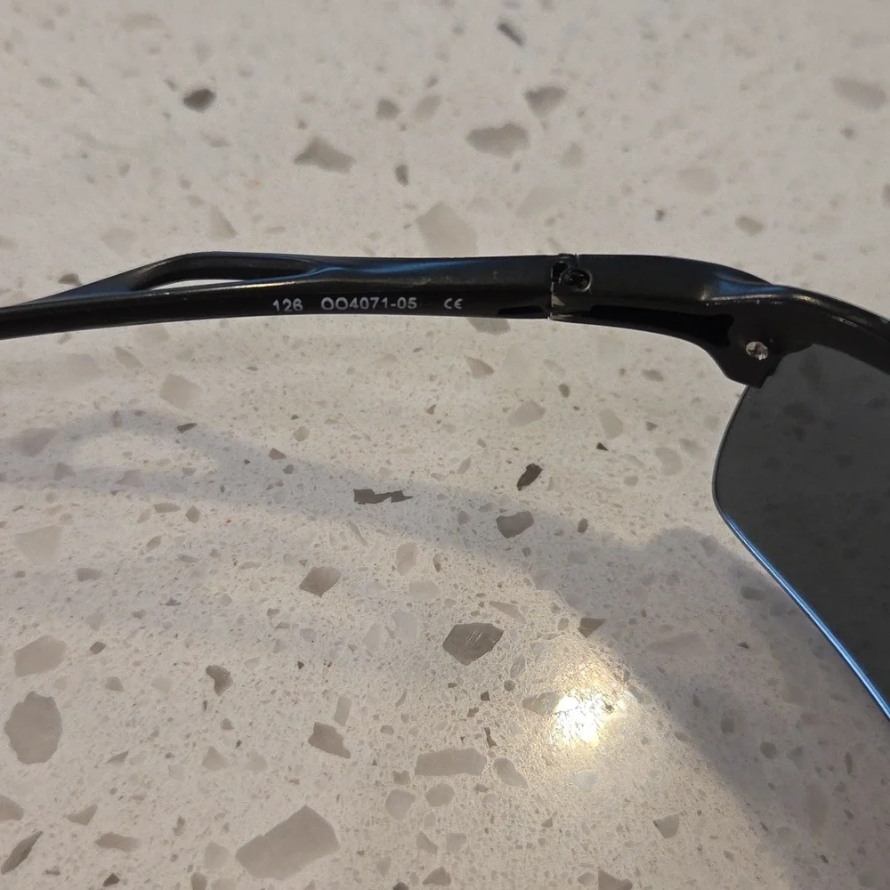 Oakley Wiretap Polarized Sunglasses